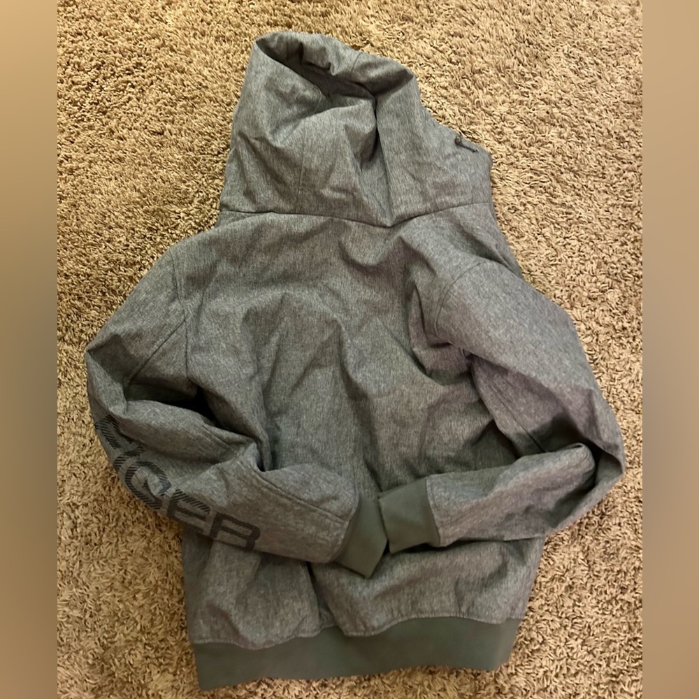 Tommy Hilfiger Mens Water/Wind Resistant Coat-Size Medium